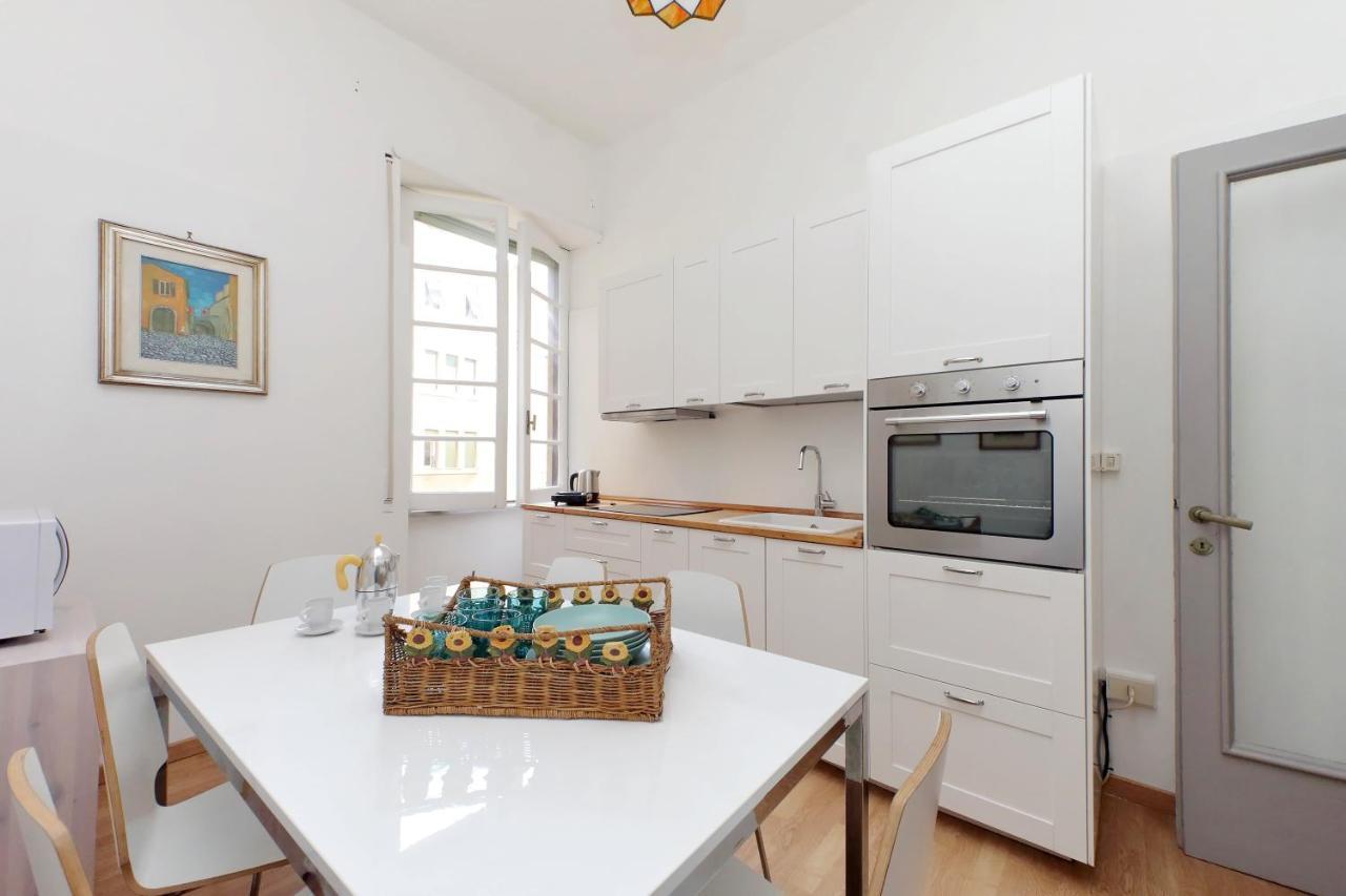 4Bnb - Chinotto Spacious Apartment Rom Exteriör bild