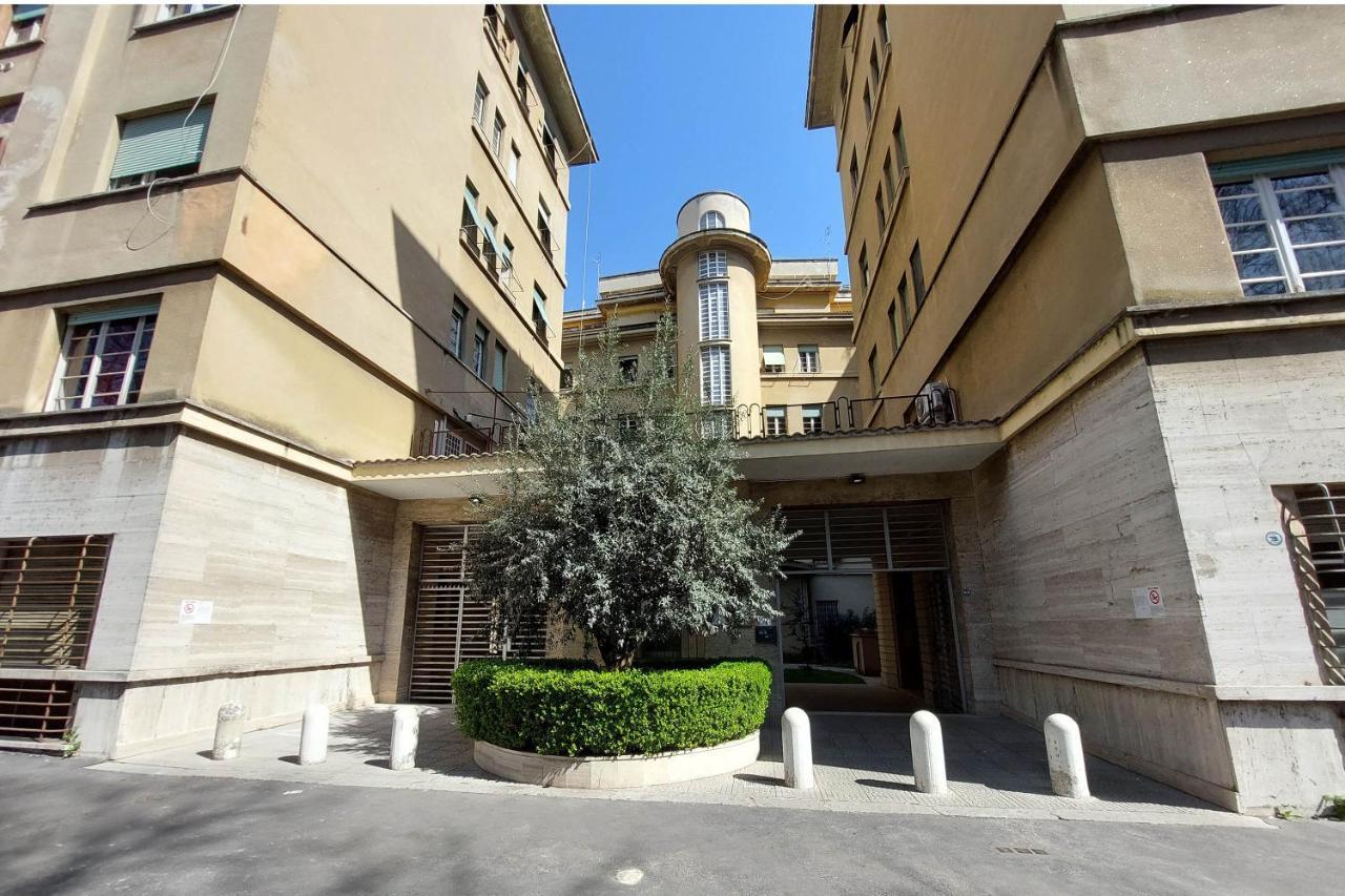 4Bnb - Chinotto Spacious Apartment Rom Exteriör bild